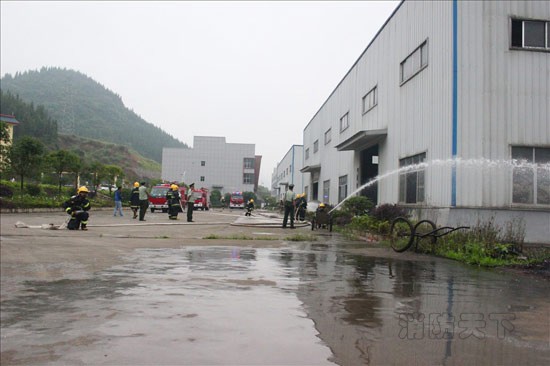 江口大隊(duì)開展無(wú)預(yù)案隨機(jī)處置演練活動(dòng)